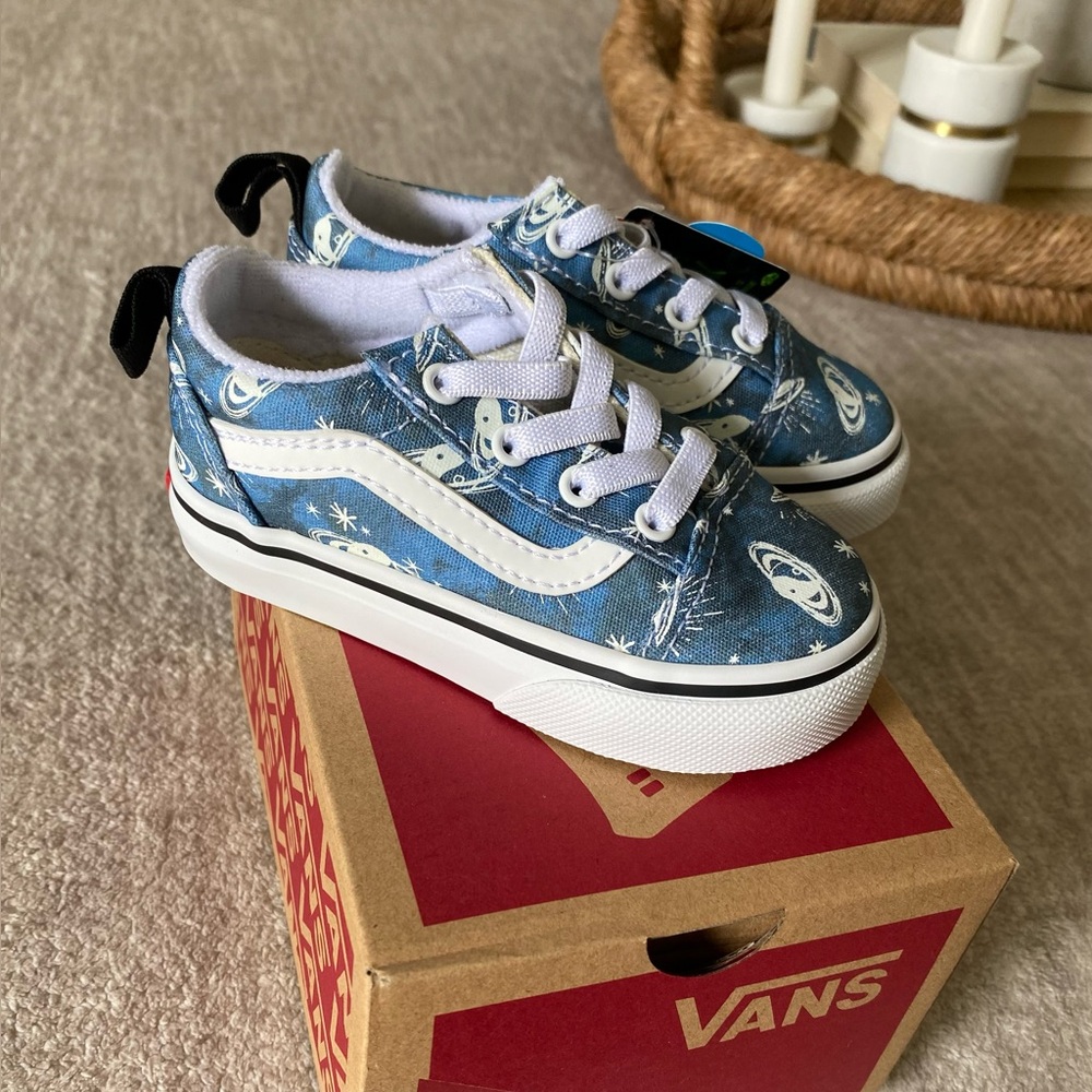 Glow in the Dark Vans🪐💙
